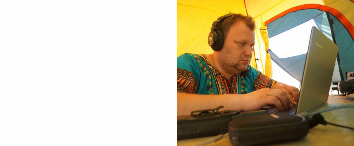 1u4un_radio_operation_2_II.jpg