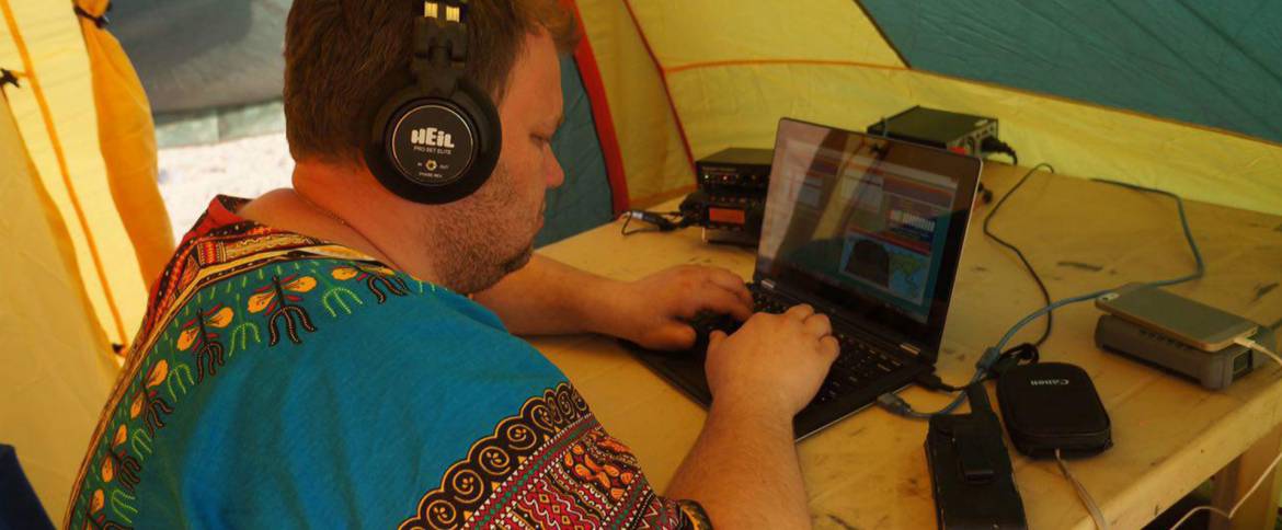 1u4un_radio_operation_3_III.jpg